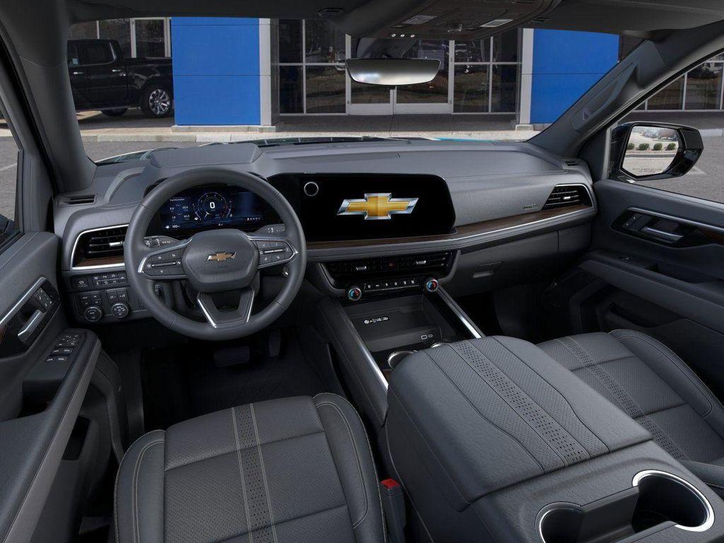 new 2025 Chevrolet Suburban car, priced at $85,999