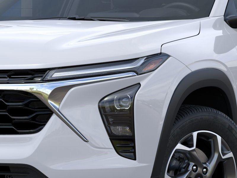 new 2024 Chevrolet Trax car, priced at $24,285