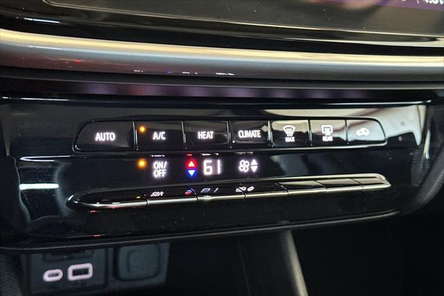 used 2023 Chevrolet Bolt EUV car, priced at $24,999