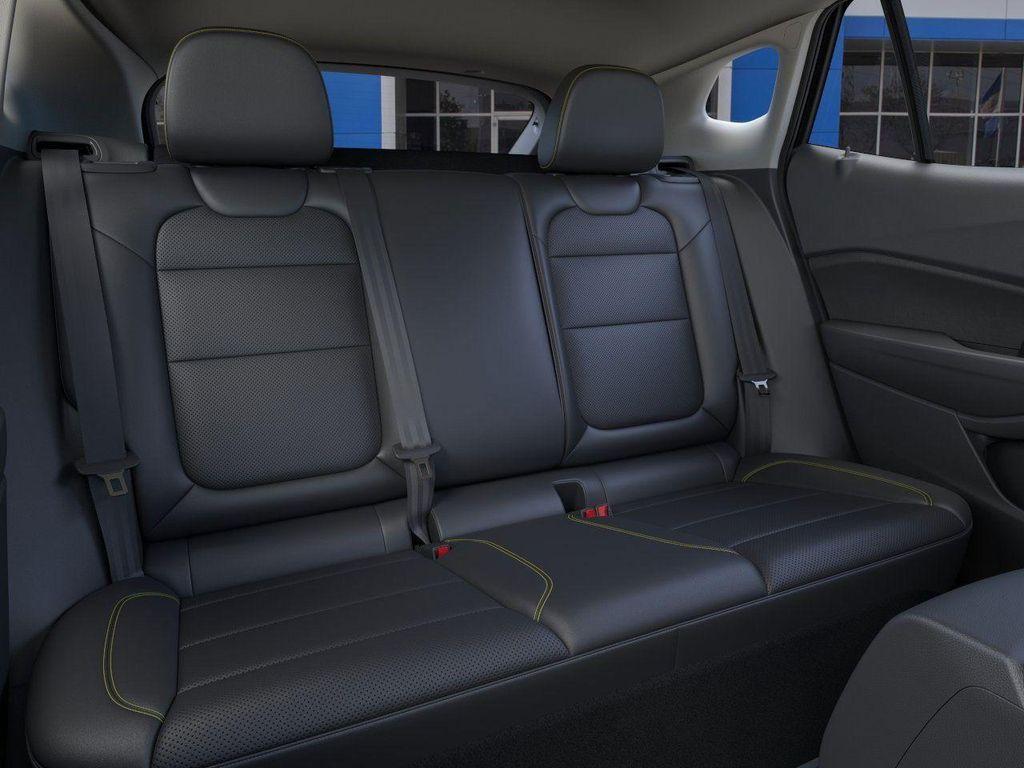 new 2025 Chevrolet Trax car, priced at $26,290