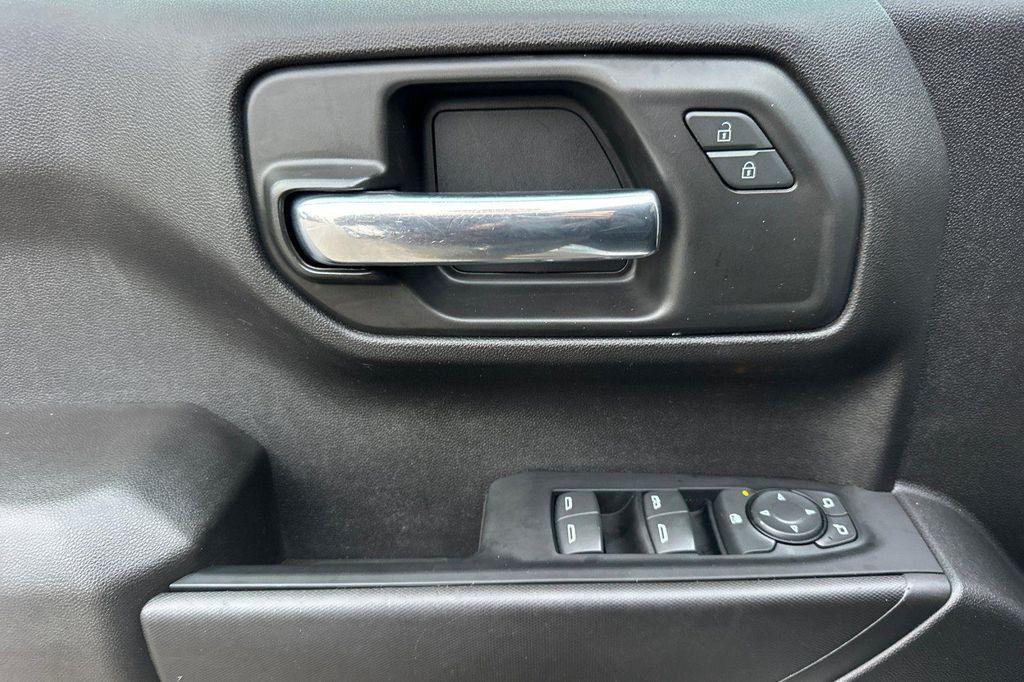 used 2022 Chevrolet Silverado 1500 car, priced at $28,999