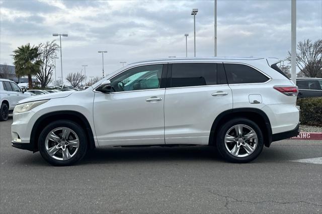 used 2014 Toyota Highlander car, priced at $20,699