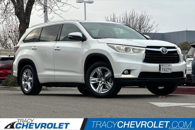 used 2014 Toyota Highlander car, priced at $20,699