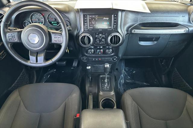 used 2015 Jeep Wrangler Unlimited car, priced at $22,999