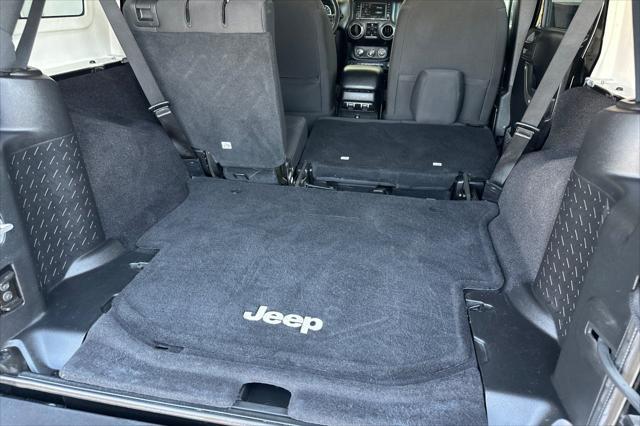 used 2015 Jeep Wrangler Unlimited car, priced at $22,999
