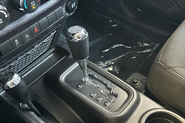 used 2015 Jeep Wrangler Unlimited car, priced at $22,999