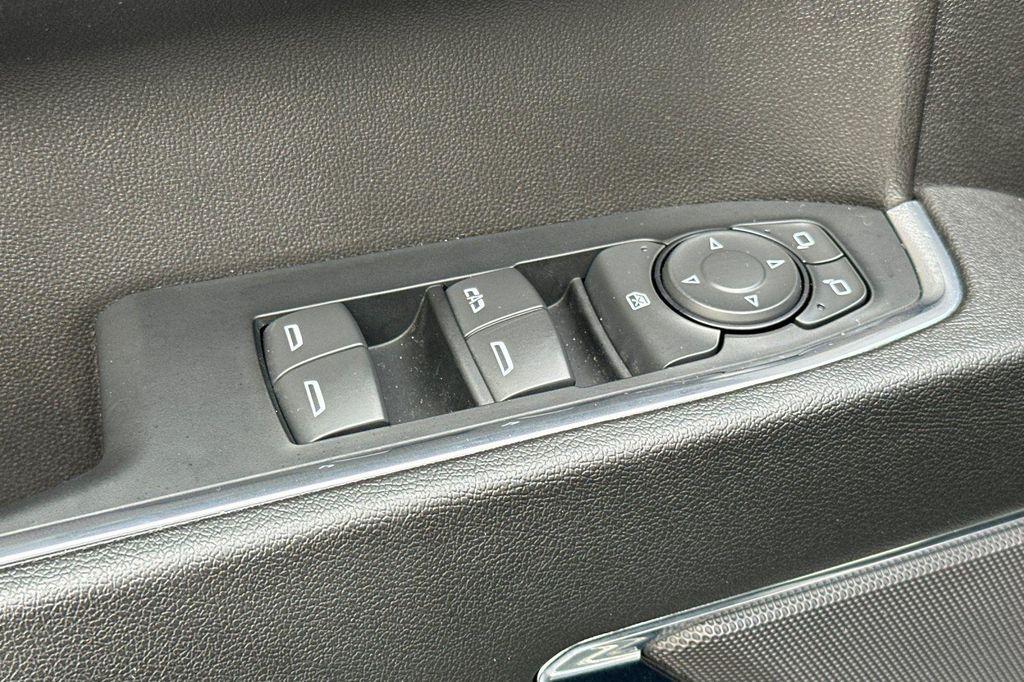 used 2024 Chevrolet Silverado 1500 car, priced at $43,699