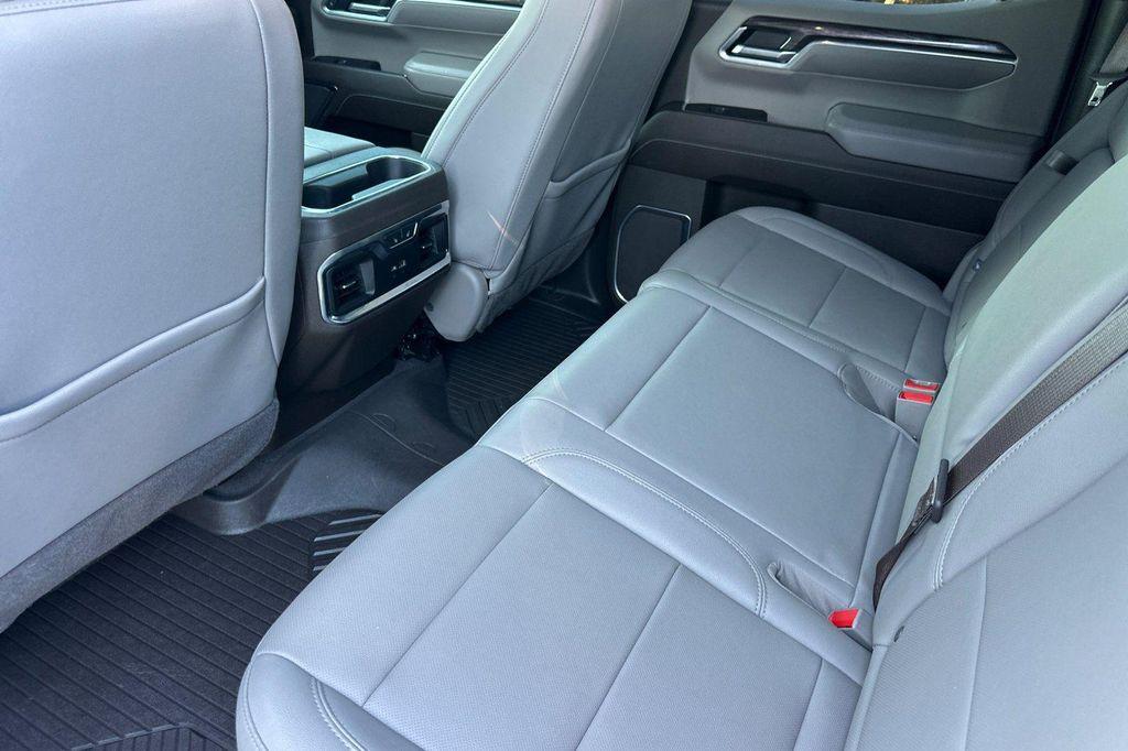 used 2022 Chevrolet Silverado 1500 car, priced at $47,999