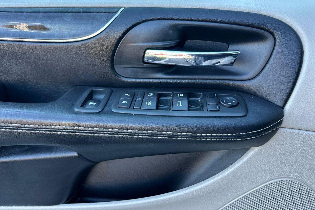 used 2015 Chrysler Town & Country car, priced at $8,598