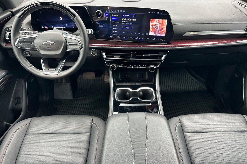 used 2024 Chevrolet Traverse car, priced at $46,999