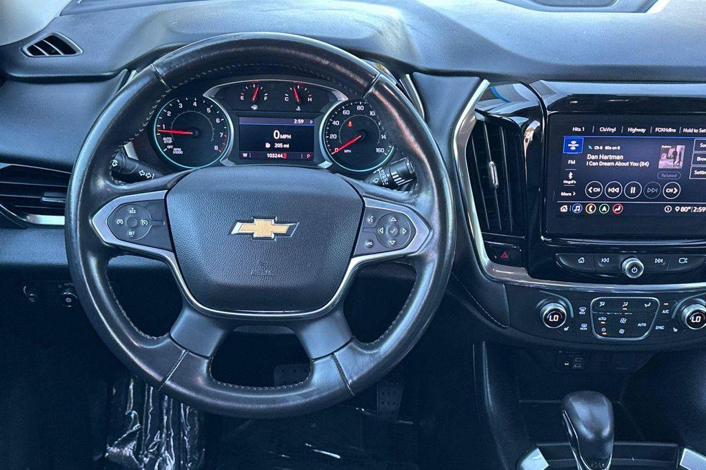 used 2021 Chevrolet Traverse car, priced at $18,999