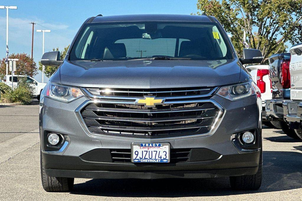 used 2021 Chevrolet Traverse car, priced at $18,999