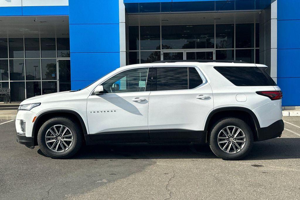 used 2023 Chevrolet Traverse car, priced at $29,799