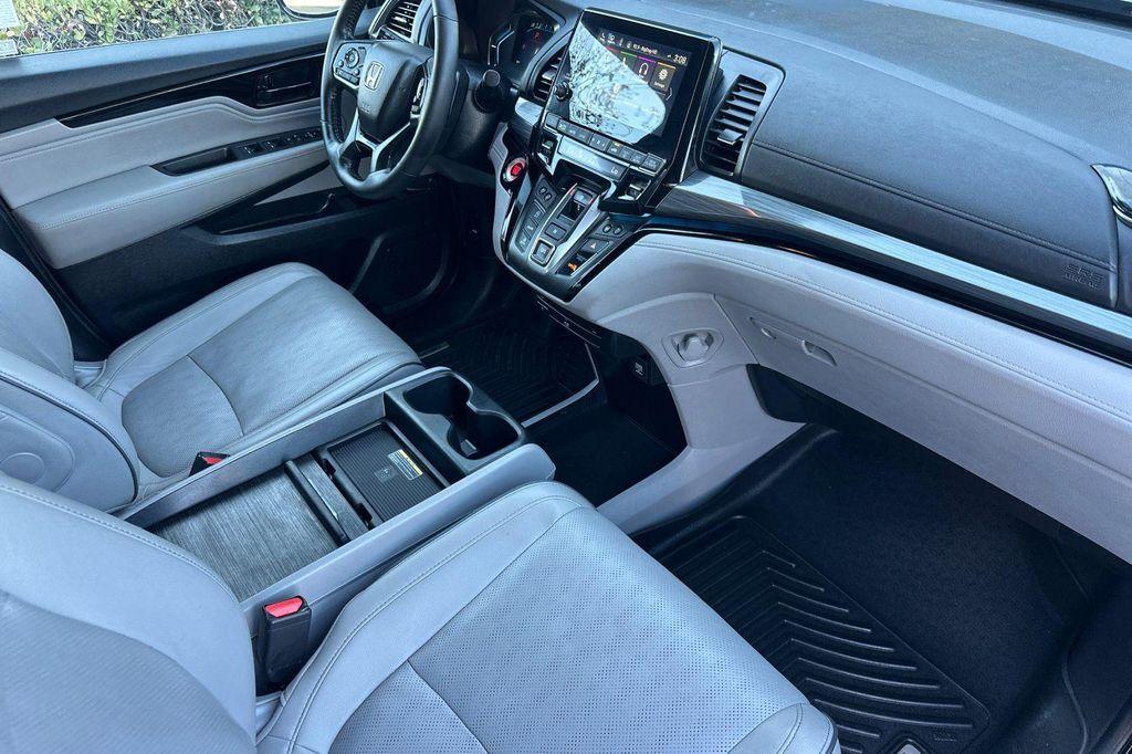 used 2021 Honda Odyssey car, priced at $29,999