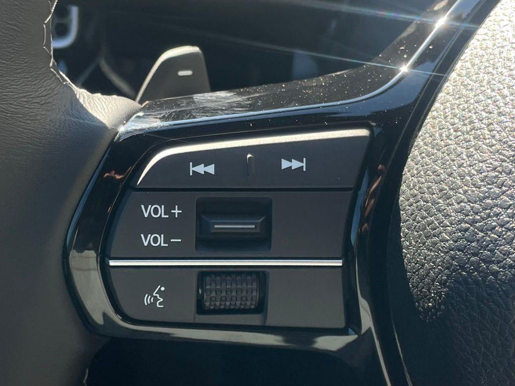 new 2026 Honda Civic Hybrid car, priced at $33,945