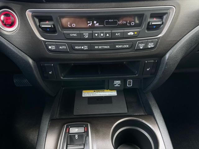 used 2022 Honda Pilot car, priced at $34,980