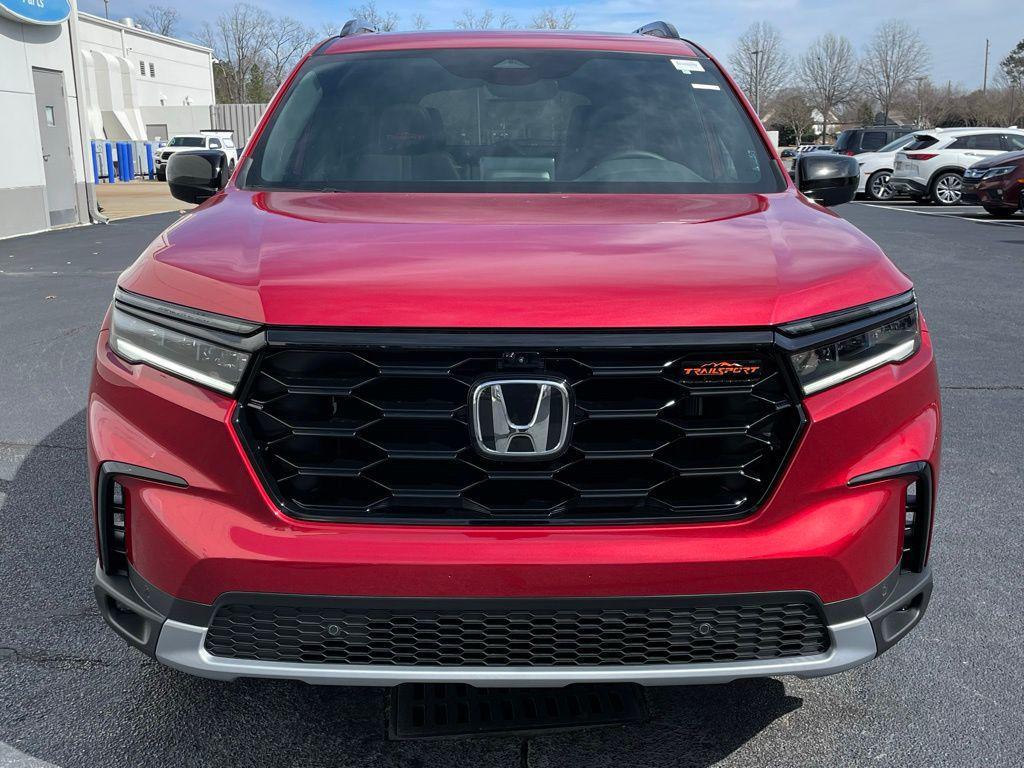 new 2025 Honda Pilot car, priced at $51,830