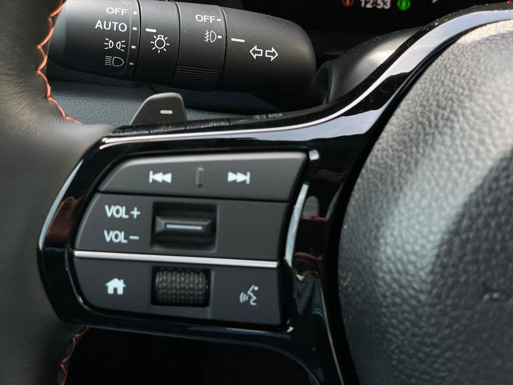 new 2025 Honda Pilot car, priced at $51,830