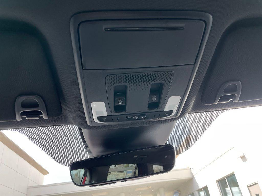 new 2025 Honda Pilot car, priced at $51,830