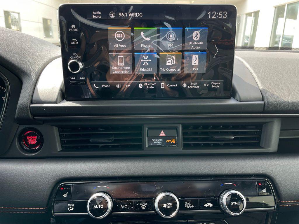 new 2025 Honda Pilot car, priced at $51,830