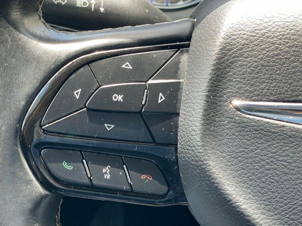 used 2018 Chrysler Pacifica car, priced at $11,980