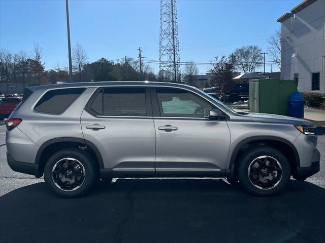 new 2025 Honda Pilot car, priced at $49,195