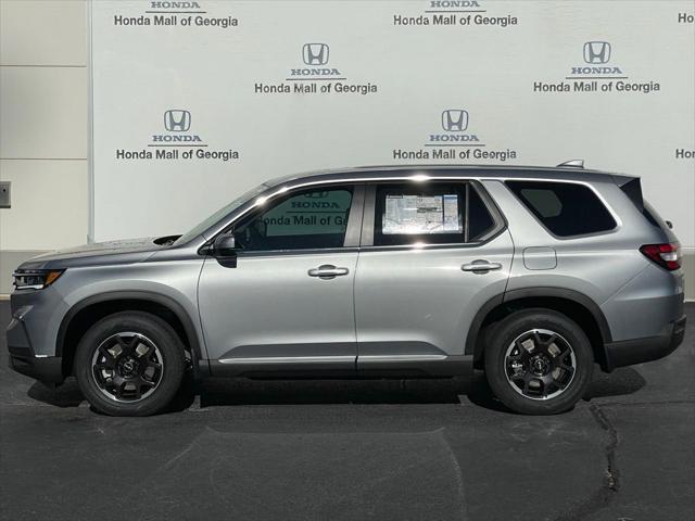 new 2025 Honda Pilot car, priced at $49,195