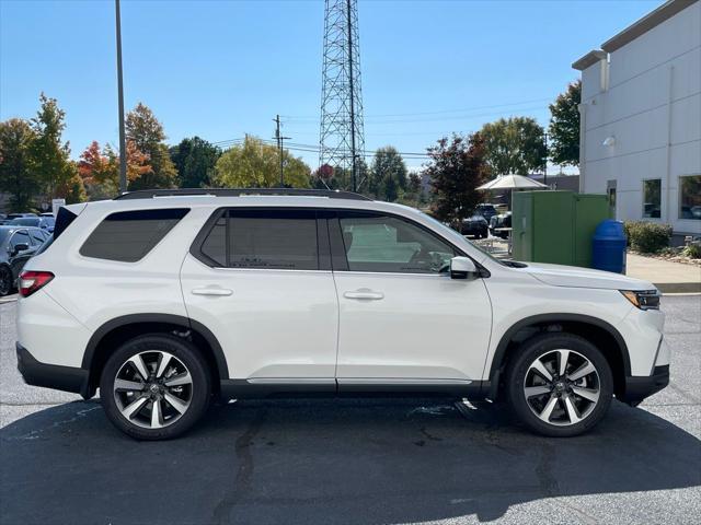 new 2025 Honda Pilot car, priced at $49,350