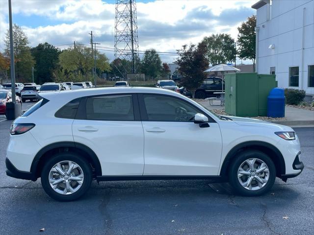 new 2025 Honda HR-V car, priced at $28,705