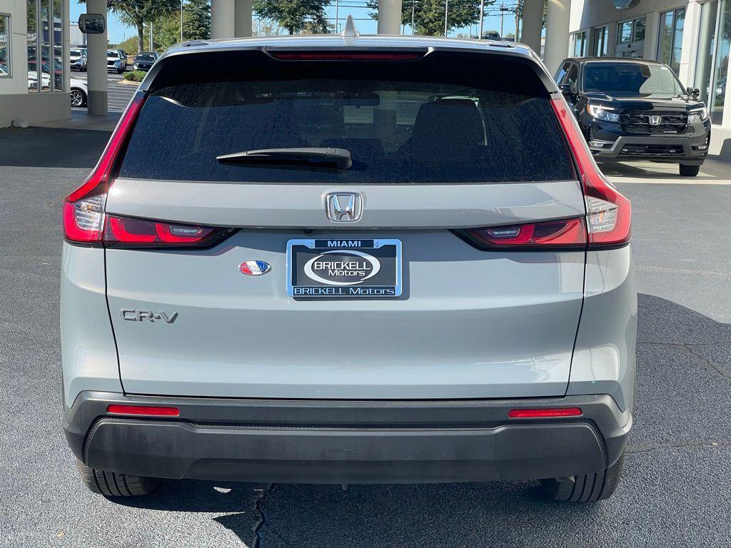 used 2025 Honda CR-V car, priced at $31,980