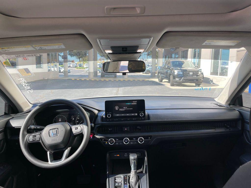used 2025 Honda CR-V car, priced at $31,980