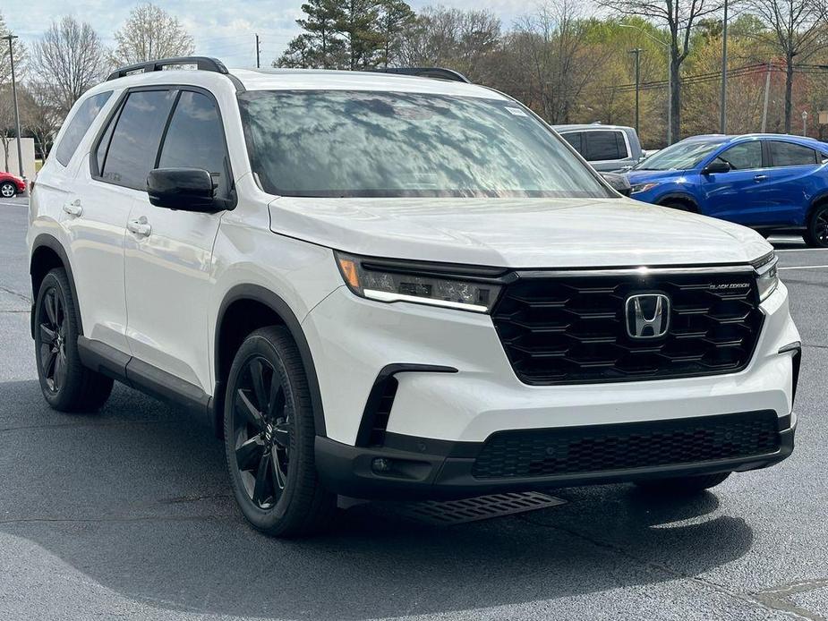 new 2025 Honda Pilot car, priced at $56,130