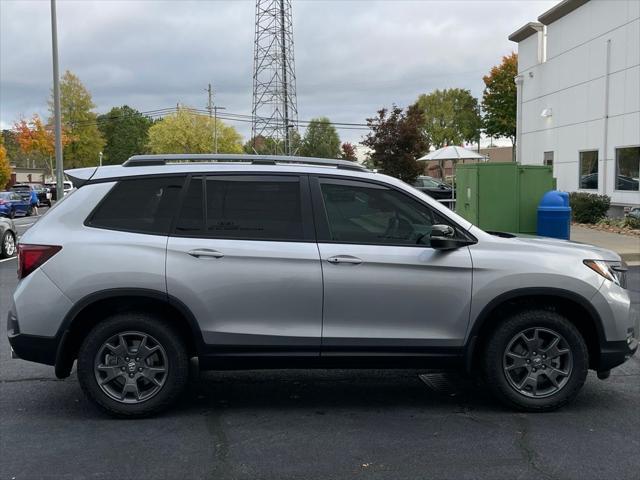 new 2025 Honda Passport car, priced at $46,395