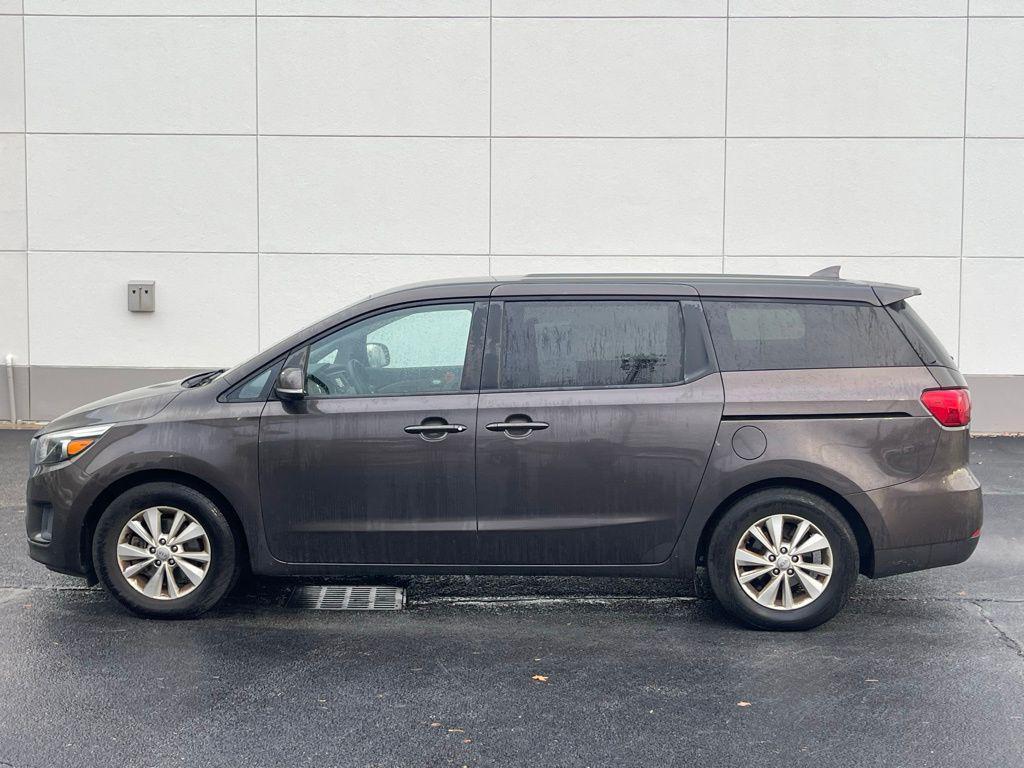 used 2017 Kia Sedona car, priced at $4,500