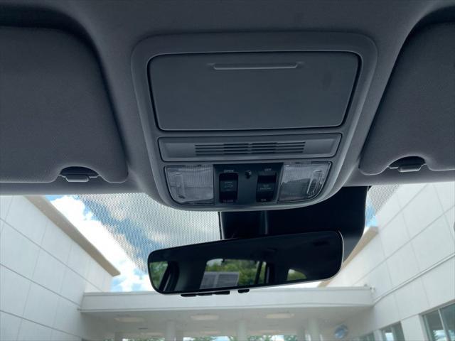 used 2022 Honda Pilot car, priced at $32,480