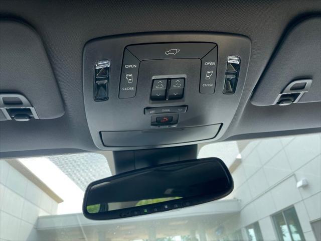 used 2024 Toyota Sienna car, priced at $45,980