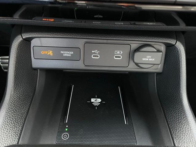 new 2025 Honda Civic Hybrid car, priced at $33,100