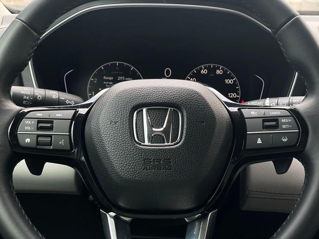 used 2025 Honda Pilot car, priced at $43,480