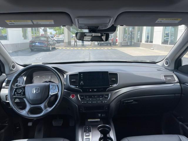 used 2022 Honda Pilot car, priced at $34,980