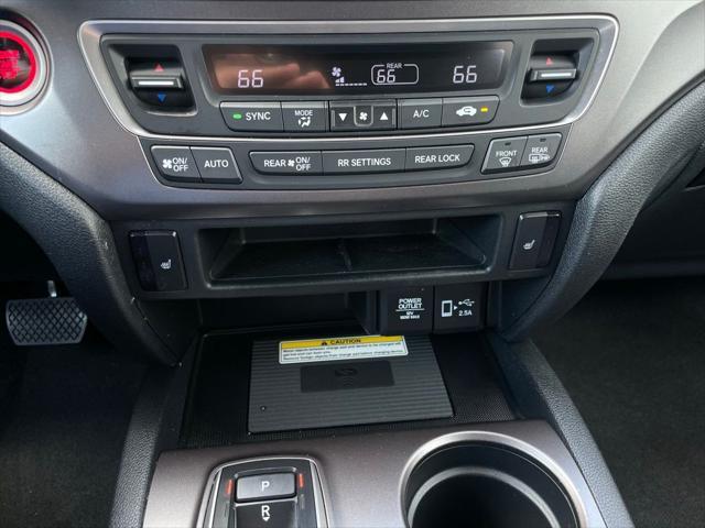 used 2022 Honda Pilot car, priced at $34,980