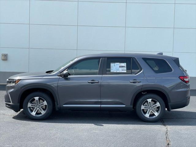 new 2025 Honda Pilot car, priced at $47,800