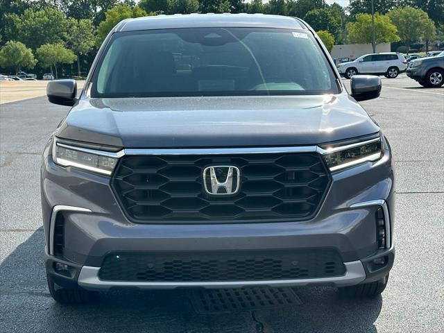 new 2025 Honda Pilot car, priced at $44,895