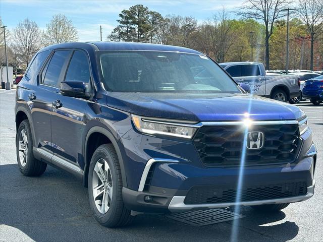 new 2025 Honda Pilot car, priced at $44,895