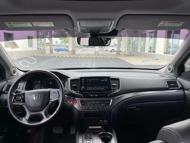 used 2022 Honda Pilot car, priced at $34,980