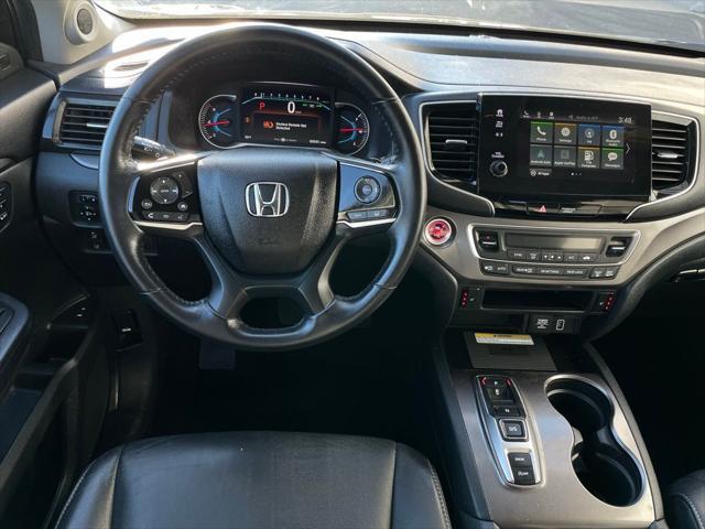 used 2022 Honda Pilot car, priced at $33,980