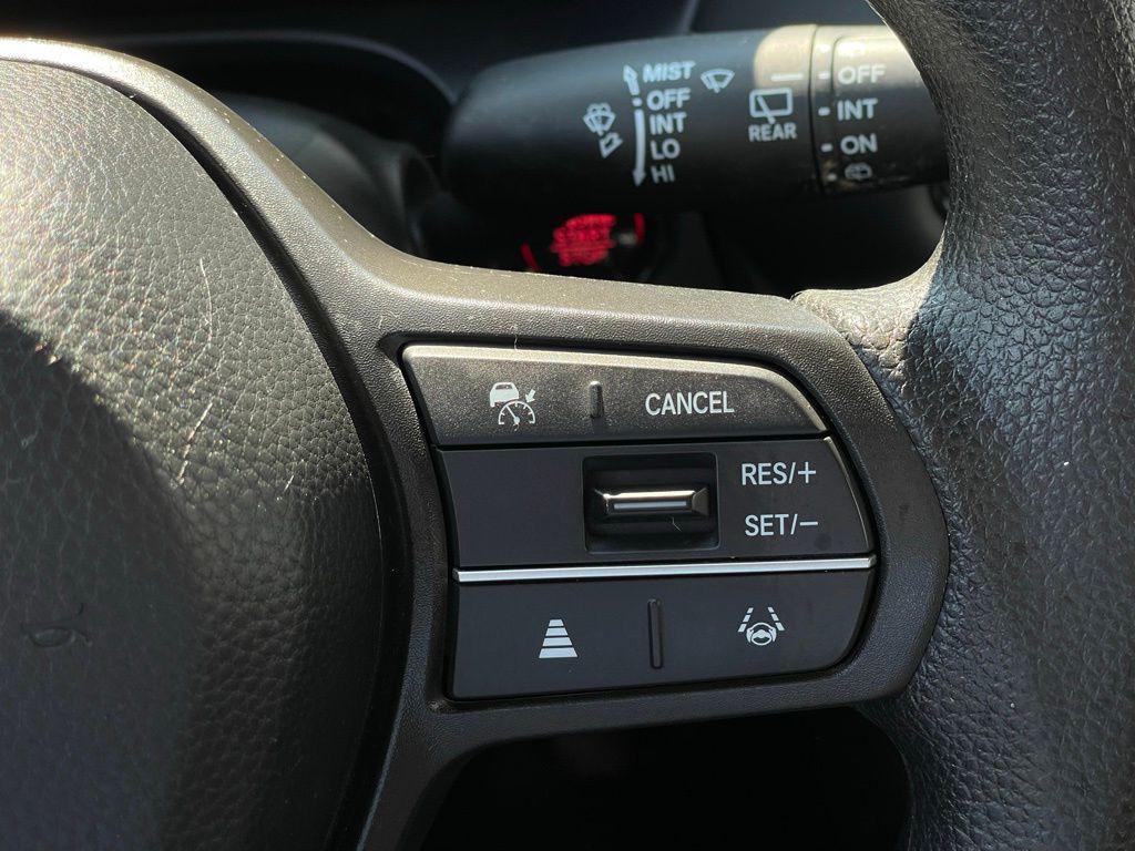 used 2025 Honda HR-V car, priced at $25,980