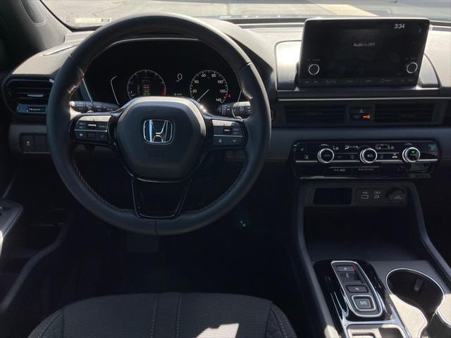 new 2025 Honda Pilot car, priced at $44,205