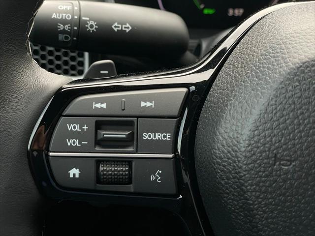 new 2025 Honda Civic Hybrid car, priced at $30,555
