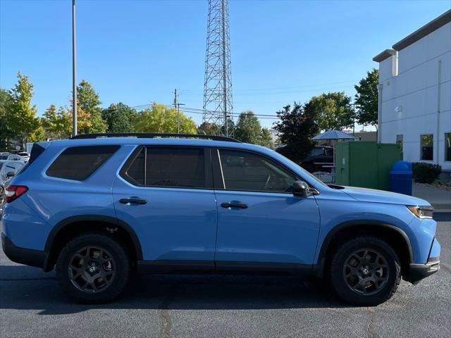 new 2025 Honda Pilot car, priced at $51,250