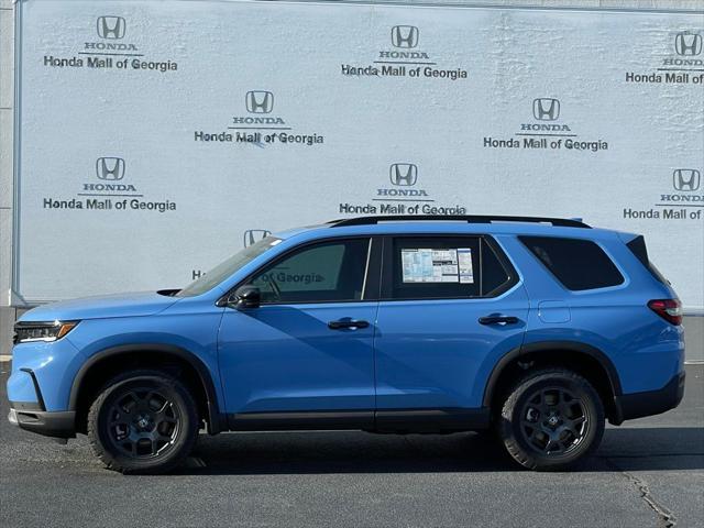 new 2025 Honda Pilot car, priced at $51,250